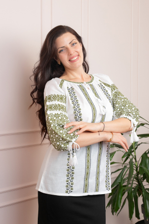 Ie cu maneca scurta - Bluza tip ie alba cu motiv floral verde Isidora