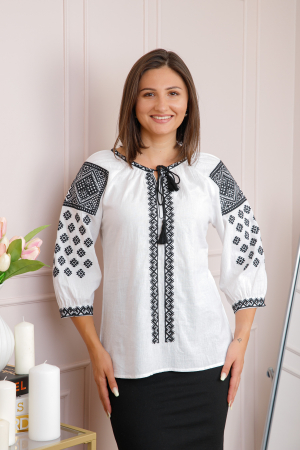 Bluza tip ie alba cu motiv geometric negru Valeria [2]