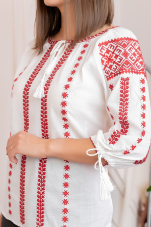 Bluza tip ie alba cu motiv geometric rosu Zamfira 01 [1]