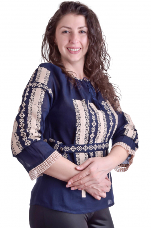 Bluza traditionala albastra cu motiv geometric crem Lorelai [1]