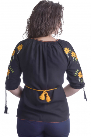 Bluza traditionala neagra cu motiv floral galben Fulvia [2]