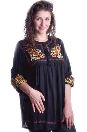 Bluza traditionala neagra cu motiv floral multicolor Ingrid [1]
