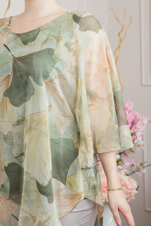 Bluza verde mint din voal cu maneci largi si imprimeu floral [1]