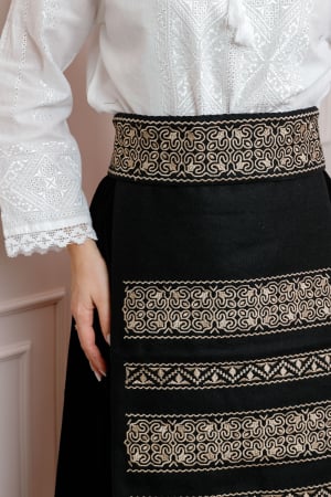 Brauri si marame - Brau traditional negru cu motiv floral auriu Ruxandra
