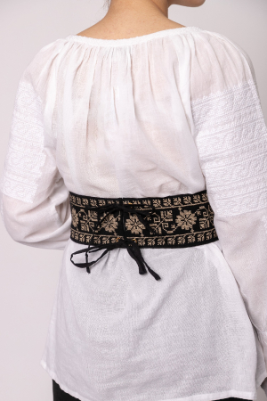 Brau traditional negru cu motiv floral crem Raluca [2]