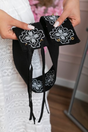 Brau traditional negru cu motiv floral gri Andreea [4]