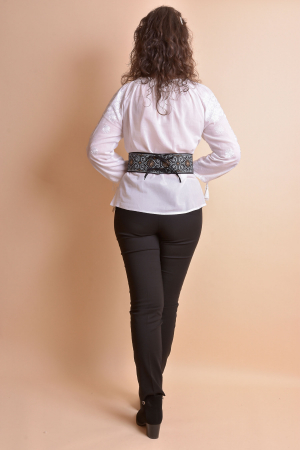 Brau traditional negru cu motiv geometric multicolor Cristina [7]