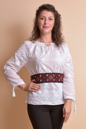 Brau traditional negru cu motiv geometric multicolor Gabriela [1]