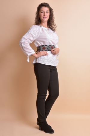 Brau traditional negru cu motiv geometric multicolor Iulia [5]