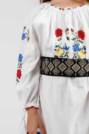 Brau traditional negru pentru fetite cu motiv geometric crem Flavia [0]