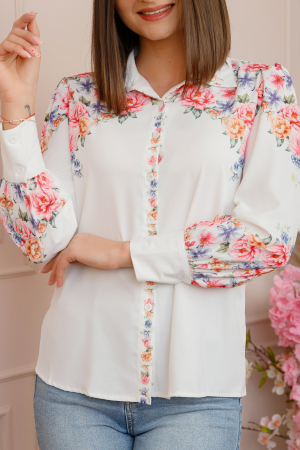 Camasa alba Felicity cu imprimeuri florale roz [2]