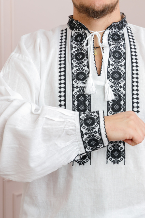 Camasa barbateasca traditionala alba cu motiv floral negru Mircea 02 [1]