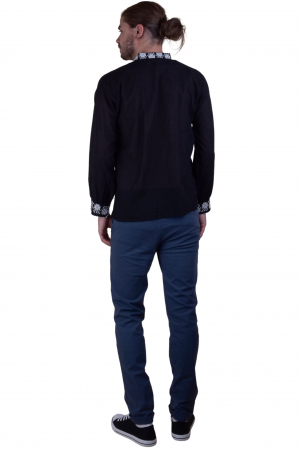 Camasa barbateasca traditionala neagra cu motiv geometric alb Andrei [2]