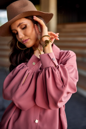 Camasa roz cu maneci bufante [1]