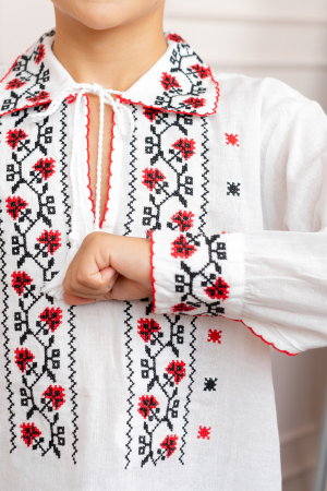 Camasa traditionala de baieti alba cu motiv floral rosu Alin 02 [1]