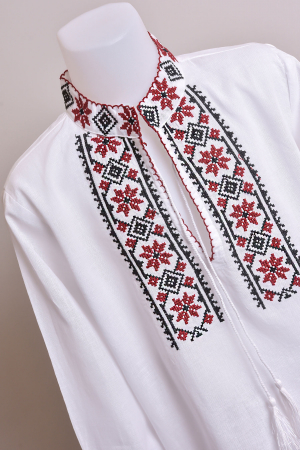 Camasa traditionala de baieti alba cu motiv floral rosu Laurentiu 02 [1]
