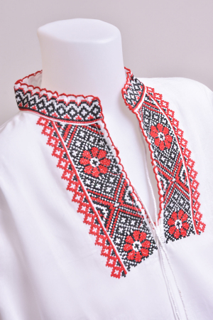 Camasa traditionala de baieti alba cu motiv floral rosu Robert 02 [1]