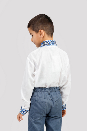 Camasa traditionala de baieti alba cu motiv geometric albastru Darius 01 [2]