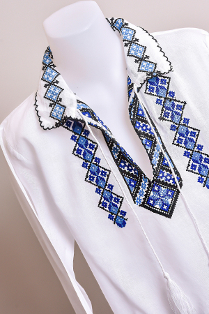 Camasa traditionala de baieti alba cu motiv geometric albastru Teodor 01 [1]