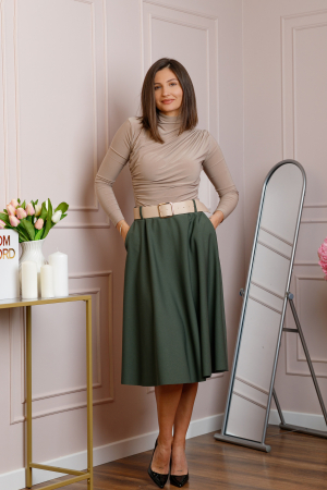 Fuste - Fusta kaki midi cu talie inalta, curea si buzunare laterale Isla