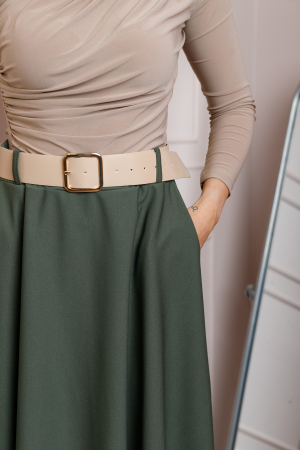 Fusta kaki midi cu talie inalta, curea si buzunare laterale Isla [1]