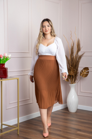 Fusta plisata camel din voal cu elastic in talie [3]