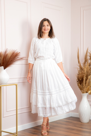 Fuste traditionale si fote - Fusta traditionala alba - poale lungi 02