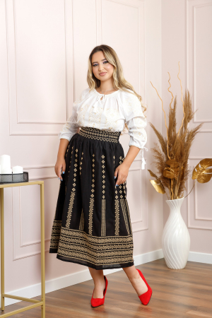 Fusta traditionala neagra cu broderie geometrica crem Daniela [3]