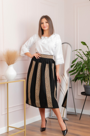 Fusta traditionala neagra cu broderie geometrica crem Magdalena 02 [3]