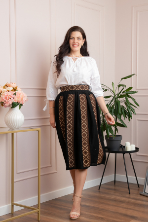 Fusta traditionala neagra cu broderie geometrica maro Magdalena 01 [3]