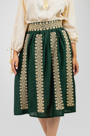 Fusta traditionala verde cu broderie florala crem Cecilia 02 [1]