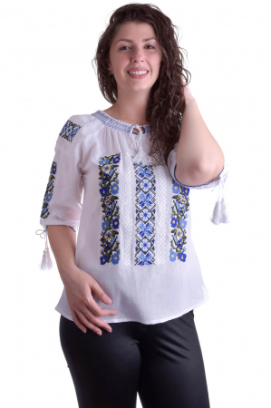 Ie traditionala alba cu motiv floral albastru Marina 01 [3]