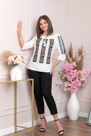 Ie traditionala alba cu motiv floral crem Bogdana [3]