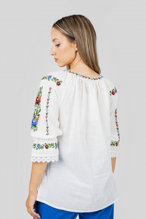 Ie traditionala alba cu motiv floral multicolor Ines [2]