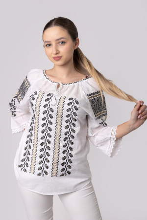 Ie traditionala alba cu motiv floral negru Iulica [0]