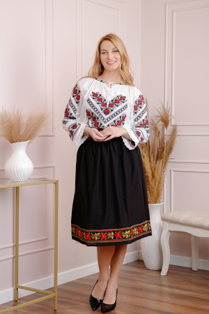 Ie traditionala alba cu motiv floral rosu Lavinia 02 [3]