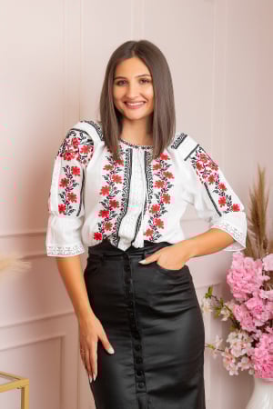 Ie cu maneca scurta - Ie traditionala alba cu motiv floral rosu Natasa