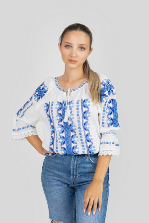 Ie cu maneca scurta - Ie traditionala alba cu motiv geometric albastru Despina 03