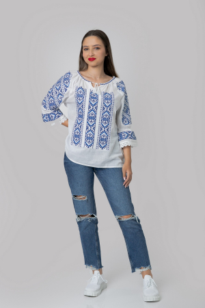 Ie traditionala alba cu motiv geometric albastru Ina 02 [3]