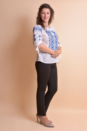 Ie traditionala alba cu motiv geometric albastru Anica 02 [5]