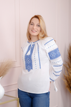 Ie traditionala alba cu motiv geometric albastru Paraschiva 08 [2]