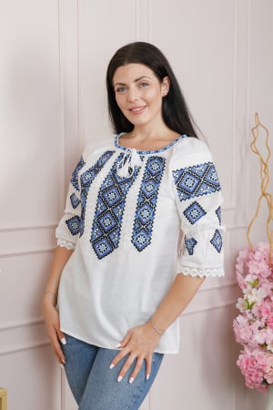 Ie cu maneca scurta - Ie traditionala alba cu motiv geometric albastru Sidonia