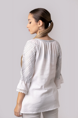 Ie traditionala alba cu motiv geometric argintiu Adnana 01 [2]