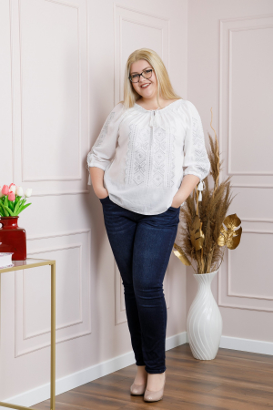 Ie traditionala alba cu motiv geometric argintiu Emanuela [1]