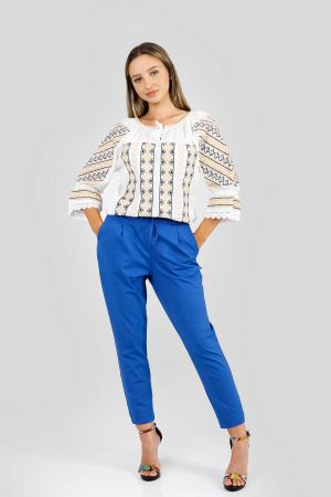 Ie traditionala alba cu motiv geometric auriu Aurora 03 [3]