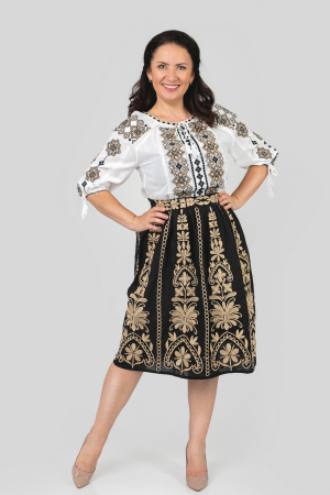 Ie traditionala alba cu motiv geometric auriu Hermina 01 [3]