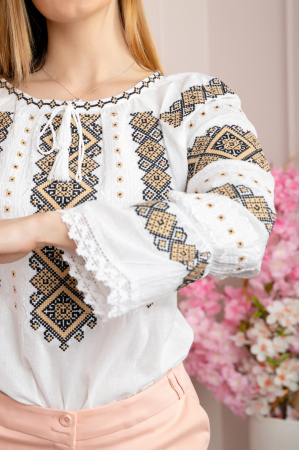 Ie traditionala alba cu motiv geometric crem Ancuta [1]