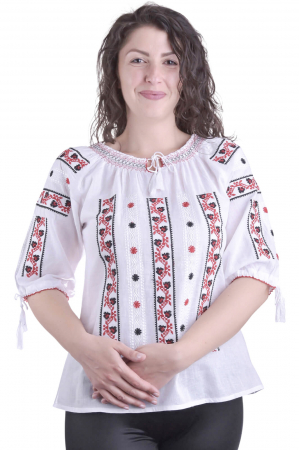 Ie cu maneca scurta - Ie traditionala alba cu motiv geometric multicolor Sonia 03