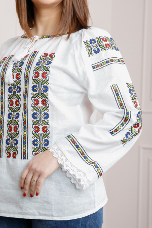 Ie traditionala alba cu motiv geometric multicolor Geanina 01 [1]