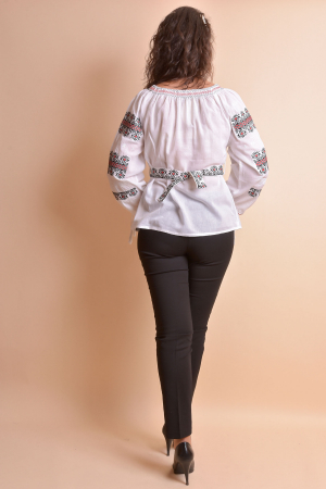 Ie traditionala alba cu motiv geometric multicolor Sanda [7]